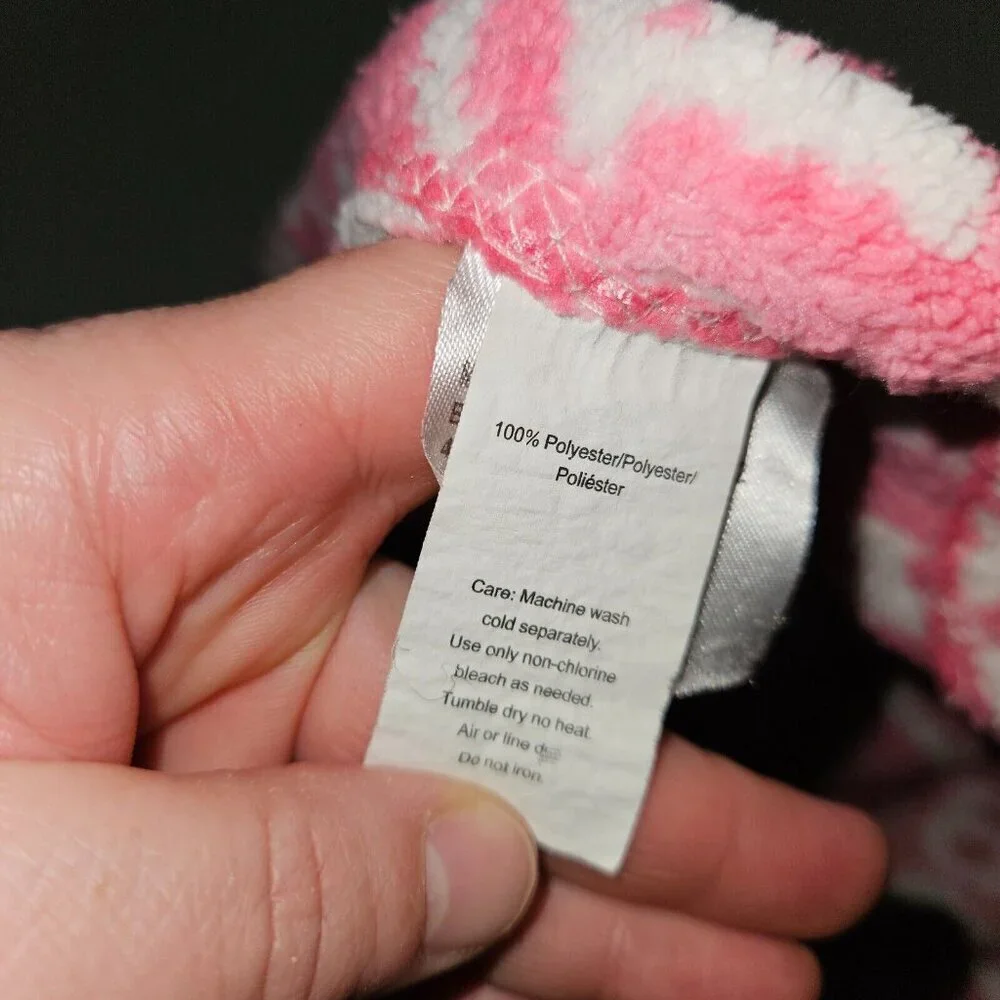 Pink White Letters Alphabet Numbers Fleece Baby Blanket 30x38 Berkshire